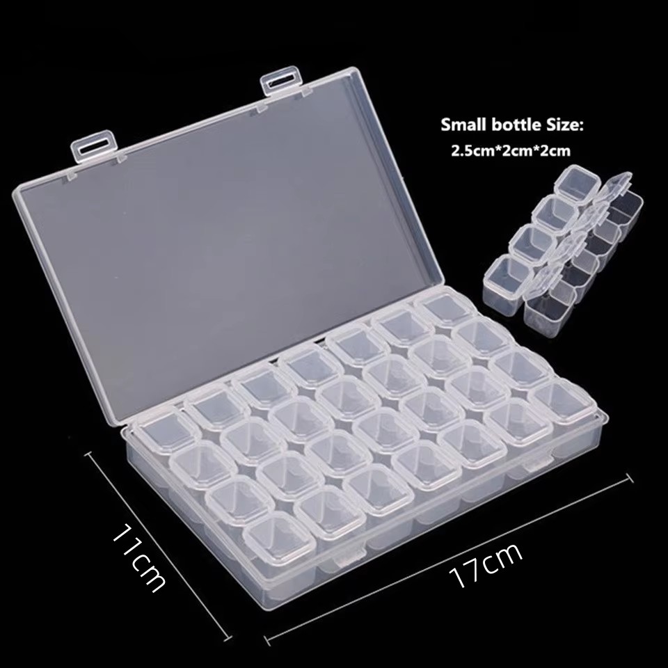 28 Compartment Empty Nail Art  - Nail Art Glitter 评论和价格